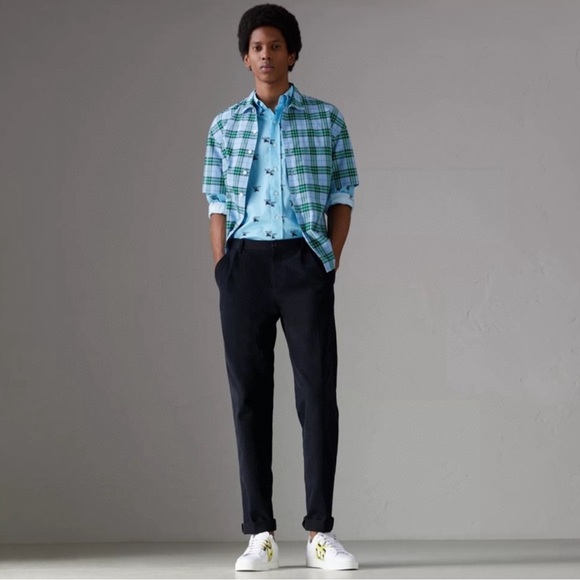 Men’s Burberry Button Up - Picture 2 of 5